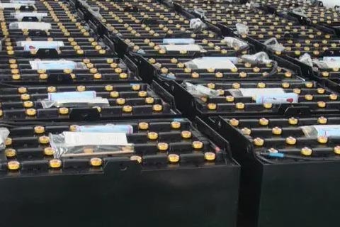 [凉城岱海旅游叉车蓄电池回收价格]三元锂电池回收-收废旧叉车蓄电池